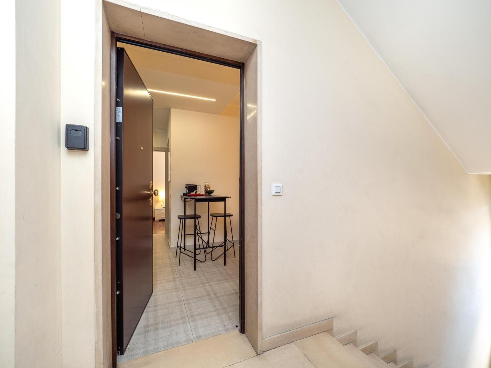 밀라노 Stylish Flat With Balcony - 15 Min To Duomo 아파트 외부 사진